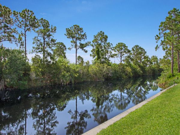 Cape Coral Home 986584