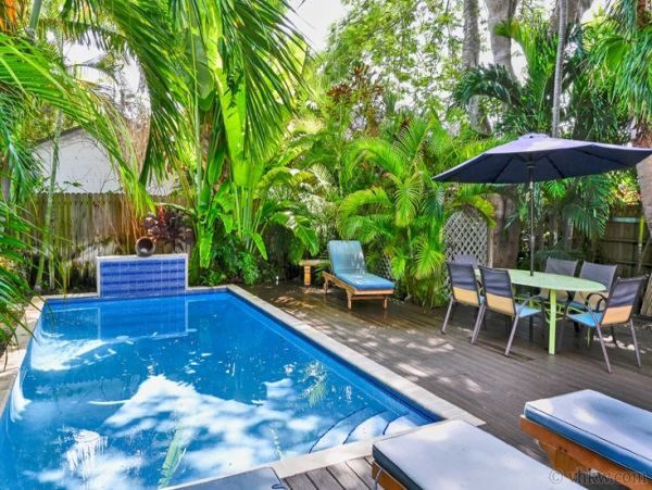 Beautiful Chic Oasis