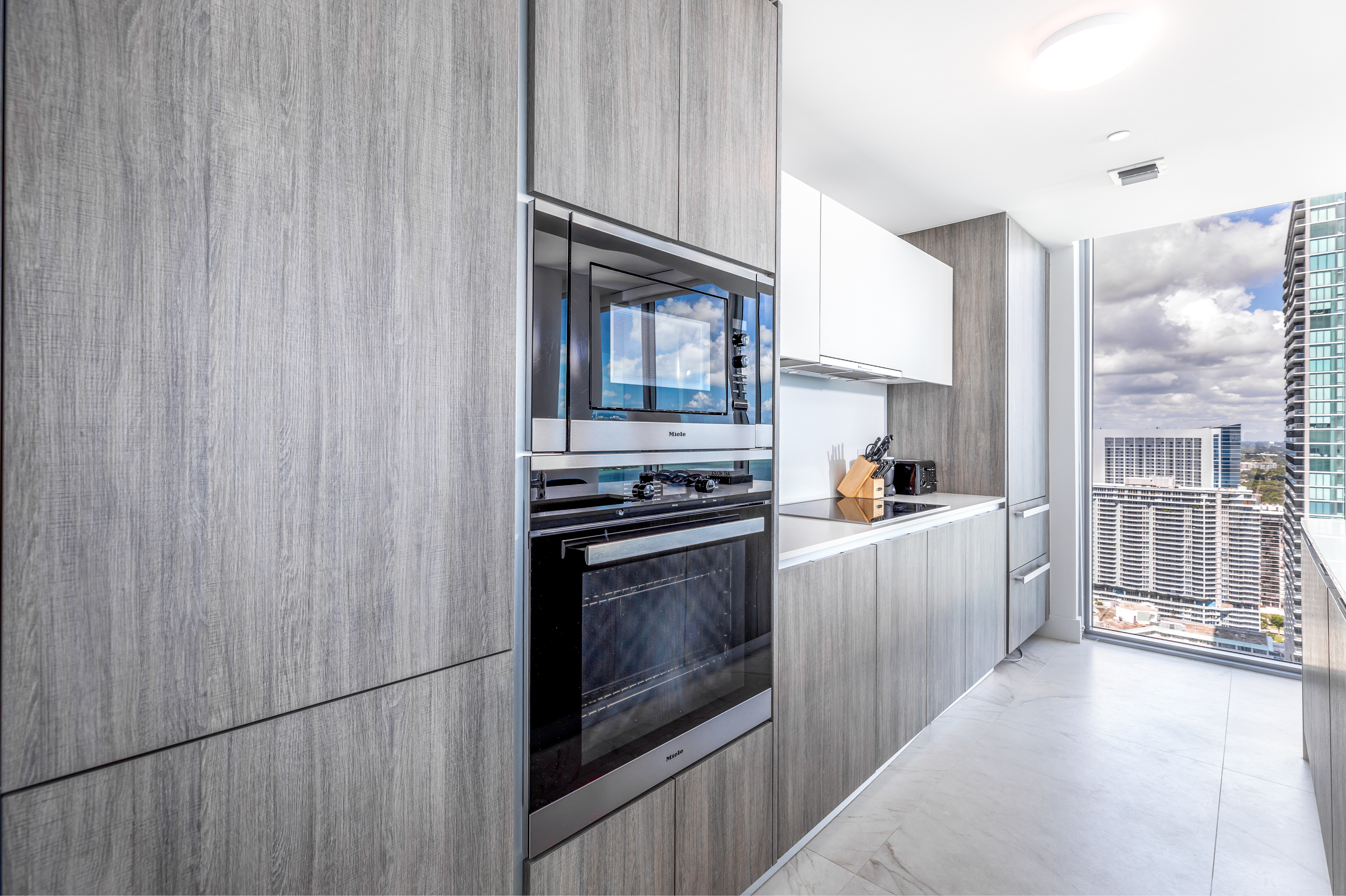 Miami Beach Condo 986796