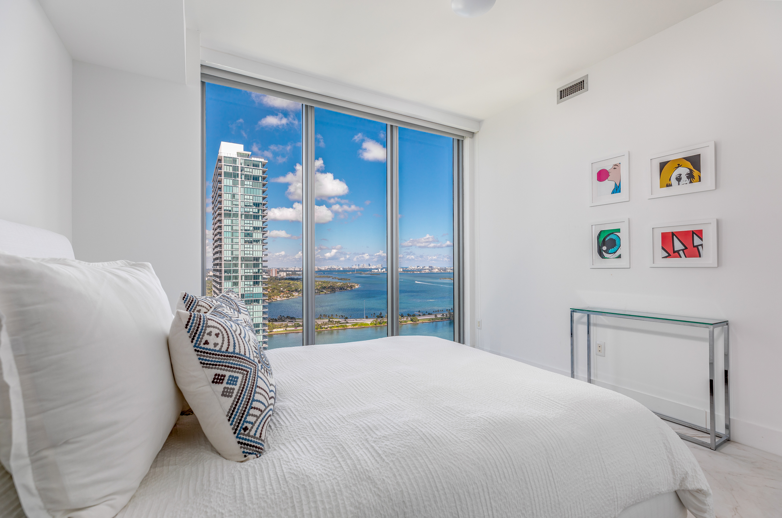 Miami Beach Condo 986796
