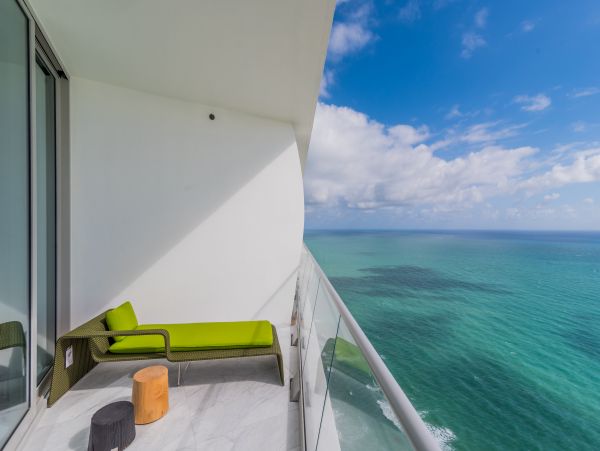 Miami Beach Condo 986798