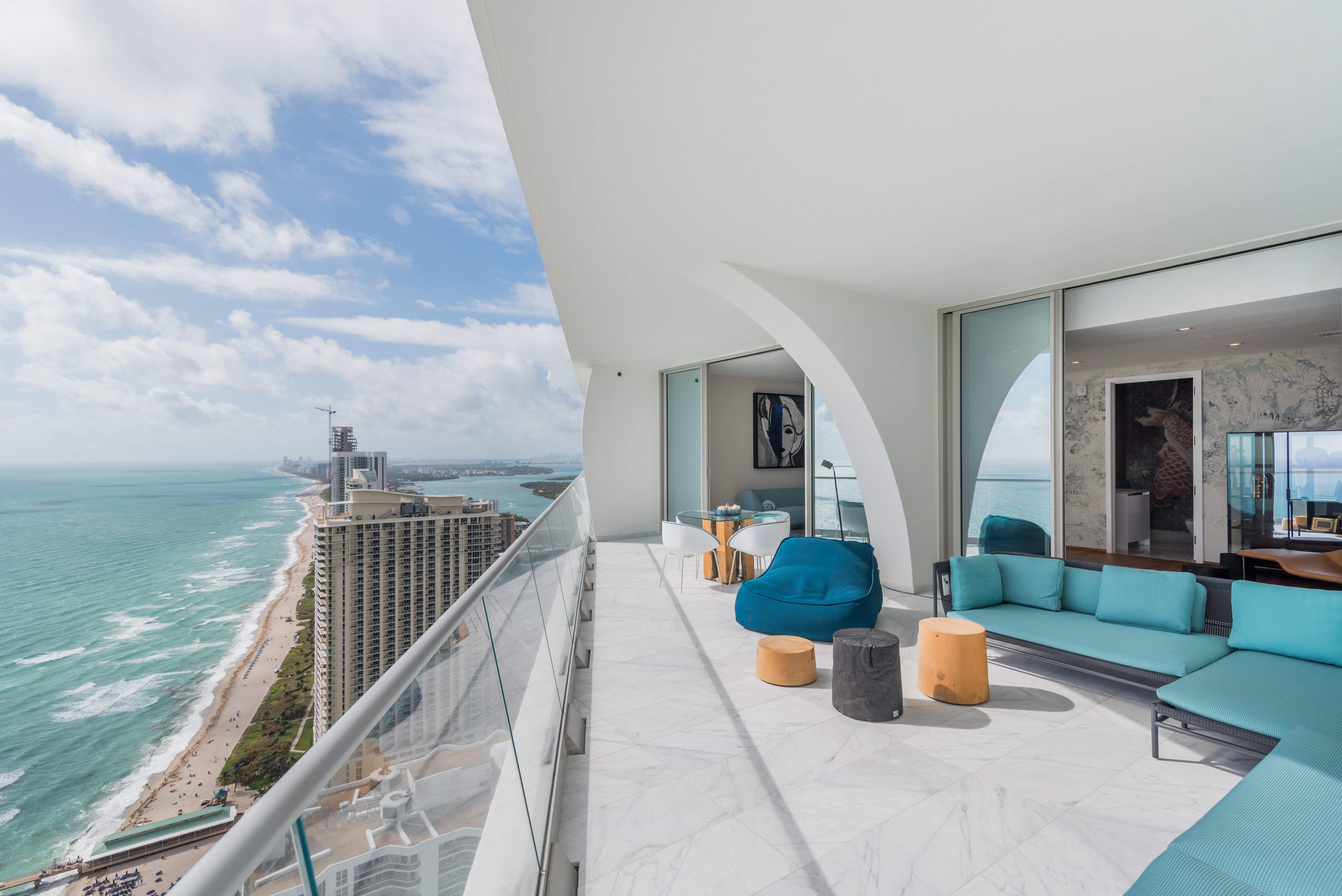 Miami Beach Condo 986798