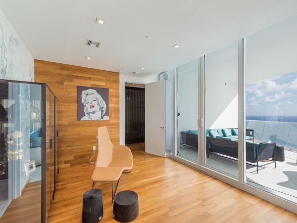 Miami Beach Condo 986798