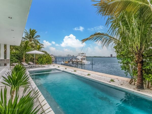 Miami Beach Home 986800