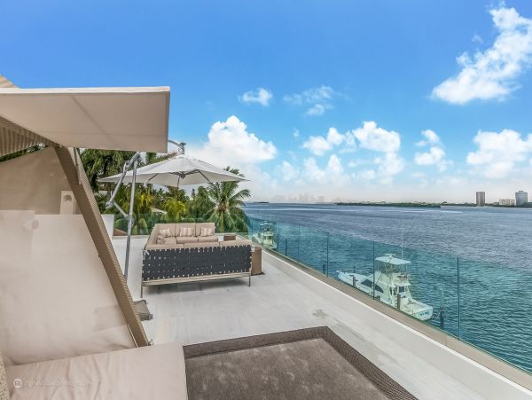 Miami Beach Home 986800
