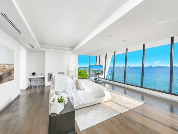 Miami Beach Home 986801