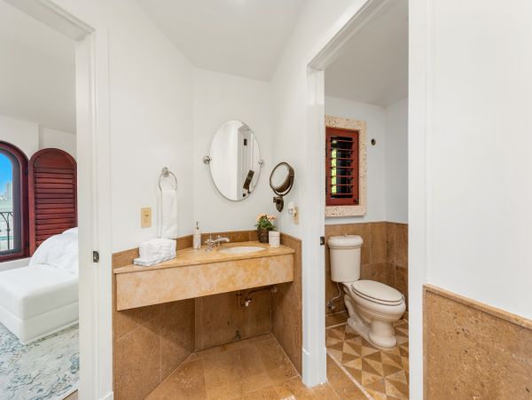 Miami Beach Home 986802