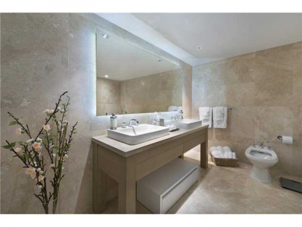 Miami Beach Condo 986805