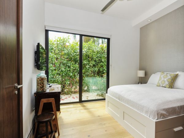 Miami Beach Home 986812