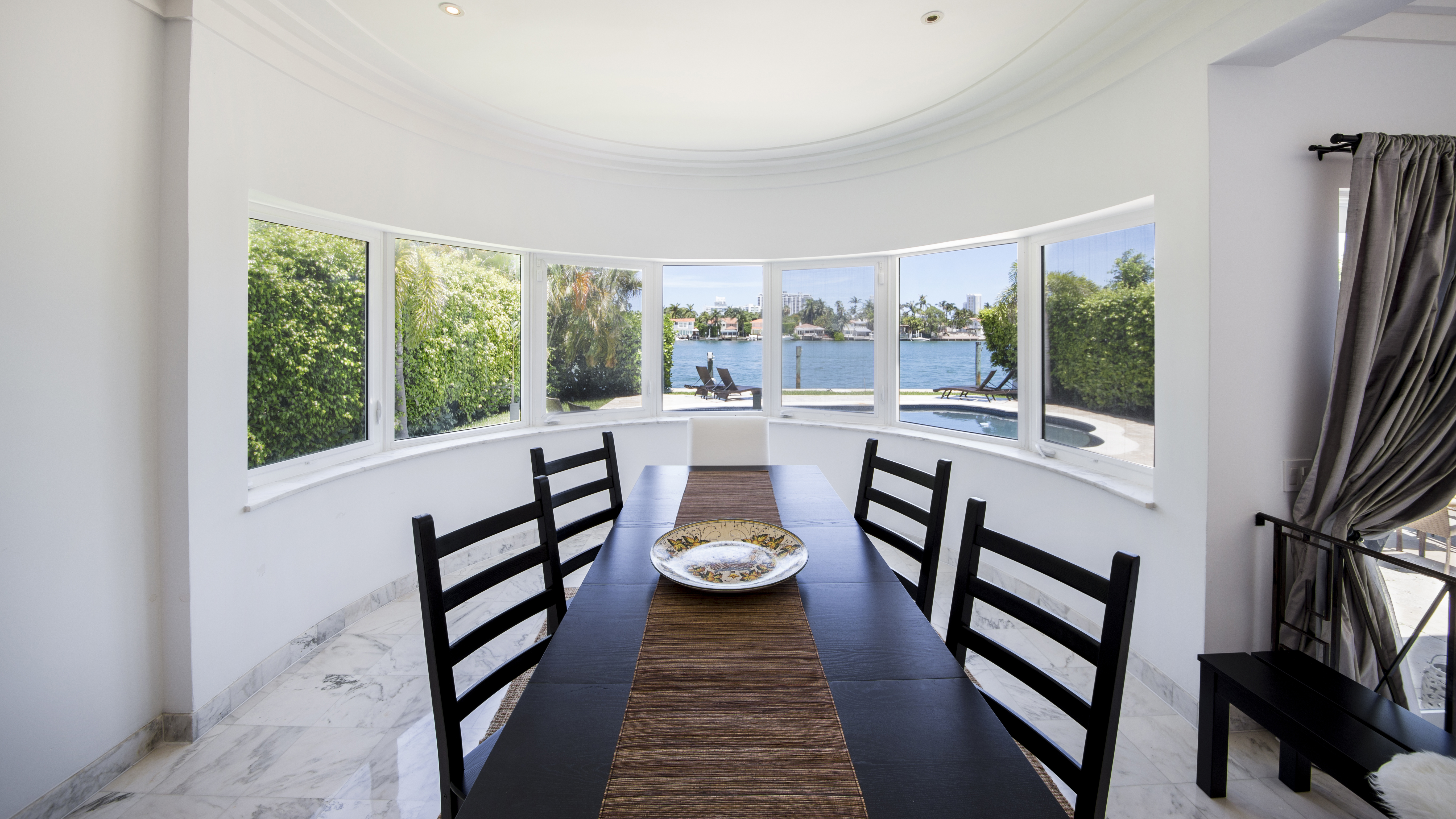 Miami Beach Home 986816
