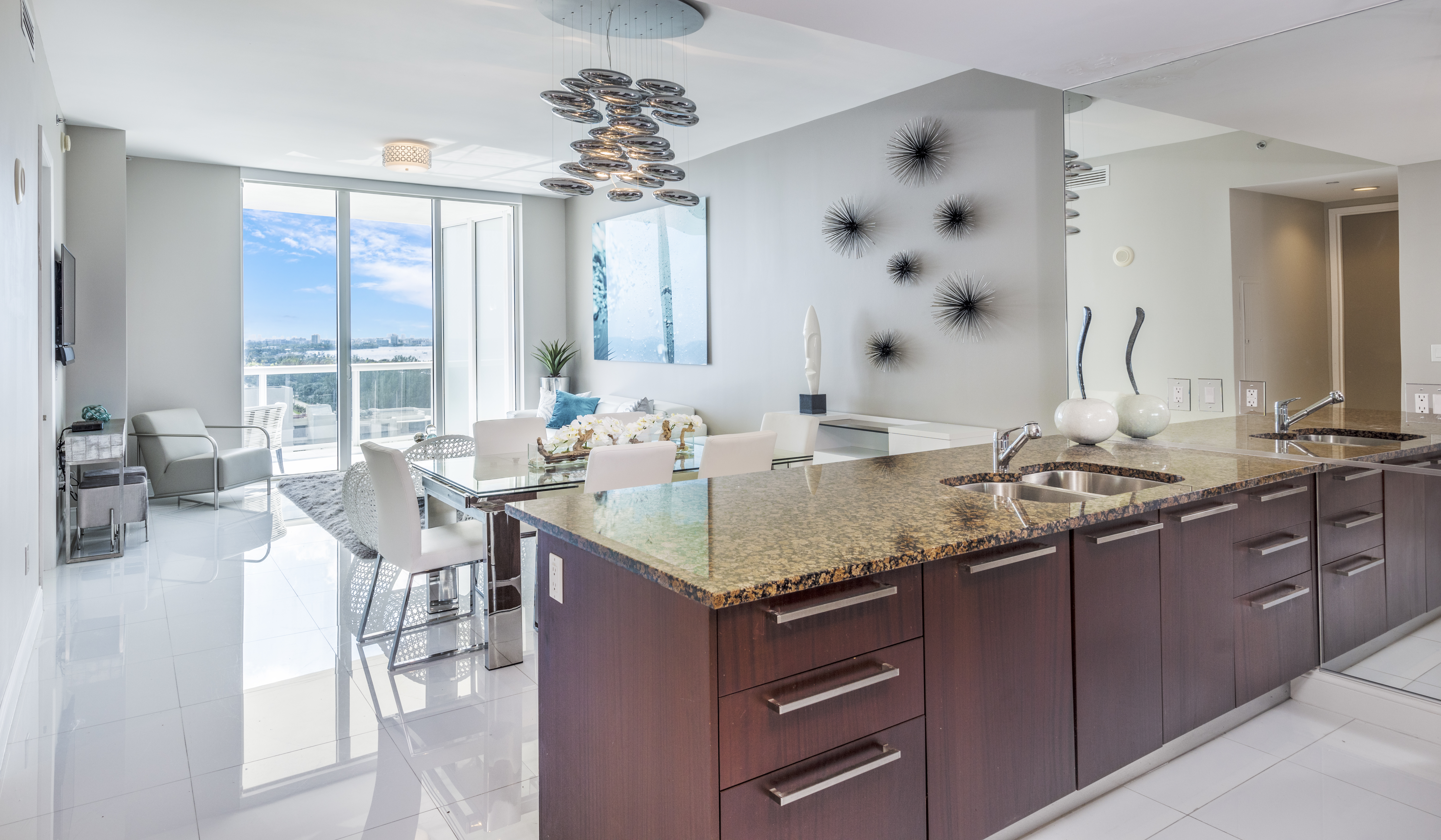 Miami Beach Condo 986818
