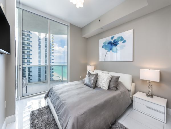 Miami Beach Condo 986818