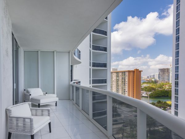 Miami Beach Condo 986818
