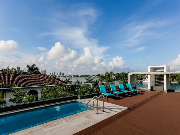 Miami Beach Home 986819
