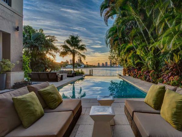 Miami Beach Home 986821