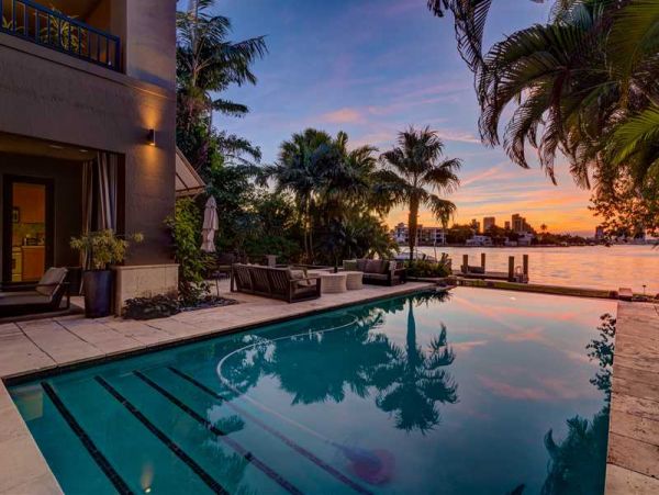 Miami Beach Home 986821