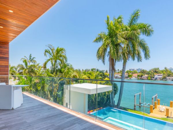 Miami Beach Home 986823