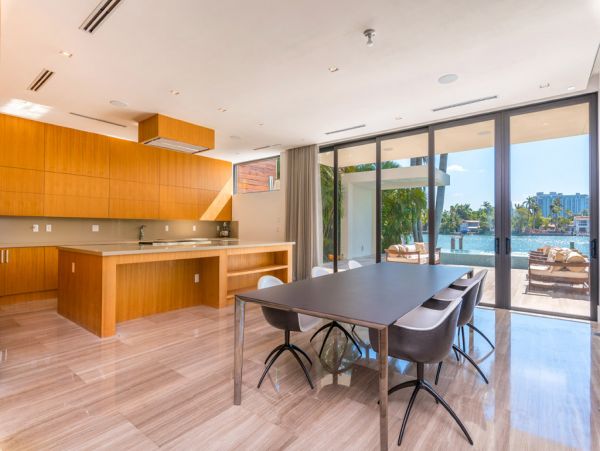 Miami Beach Home 986823