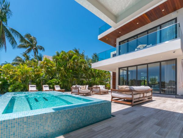 Miami Beach Home 986823