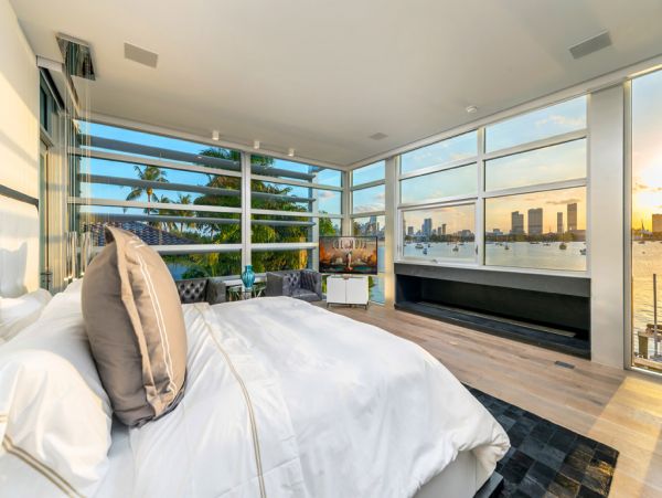 Miami Beach Home 986826