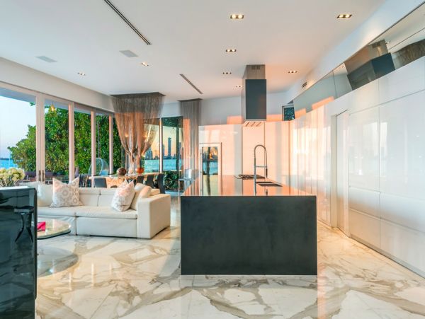 Miami Beach Home 986828