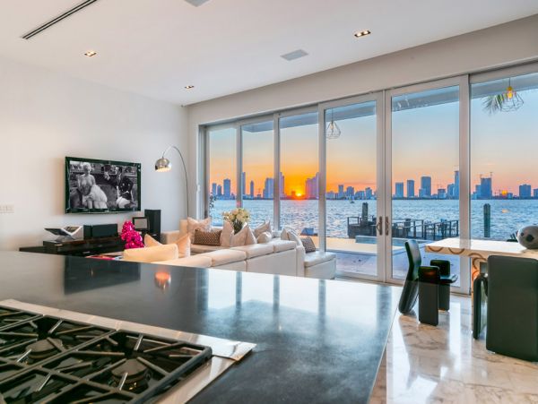 Miami Beach Home 986828