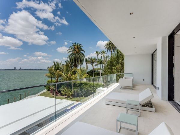 Miami Beach Home 986830