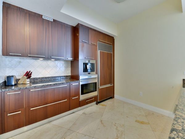 Miami Beach Condo 986834