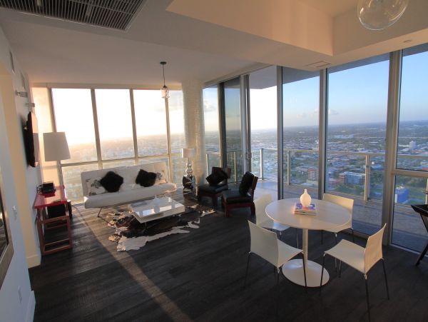 Miami Beach Condo 986836