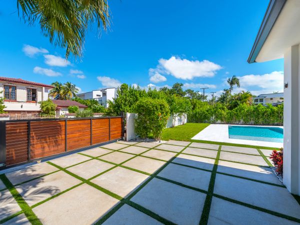 Miami Beach Home 986843