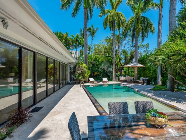 Miami Beach Home 986844