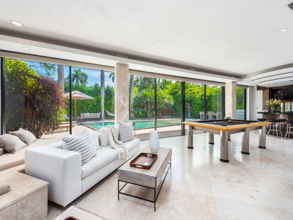Miami Beach Home 986844