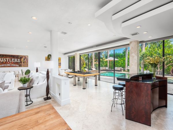 Miami Beach Home 986844