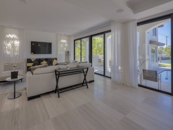 Miami Beach Home 986845