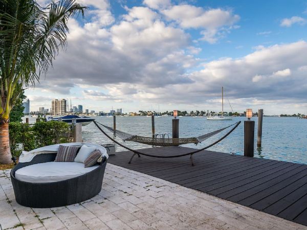 Miami Beach Home 986847