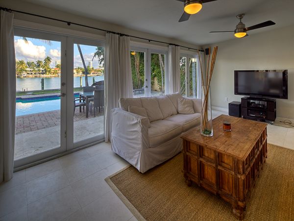 Miami Beach Home 986858