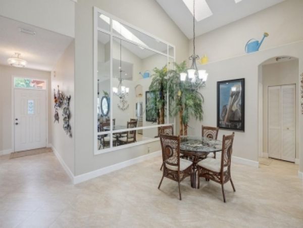 Palm Beach Home 986896