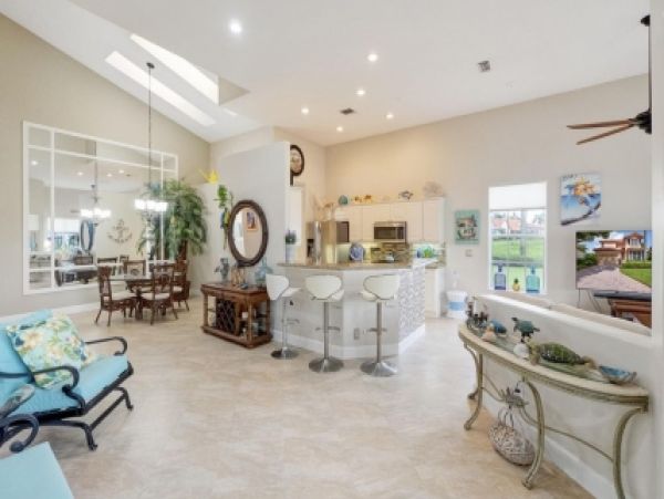 Palm Beach Home 986896