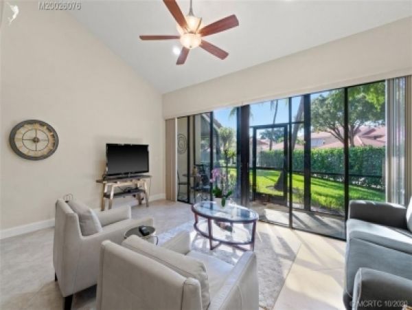 Palm Beach Home 986932