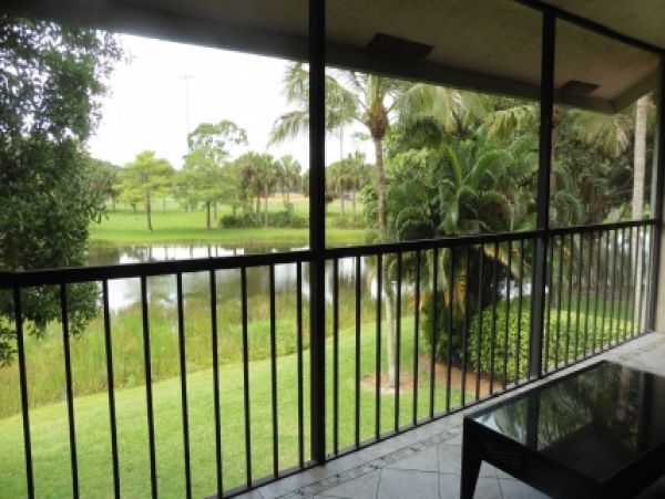Palm Beach Condo 987005