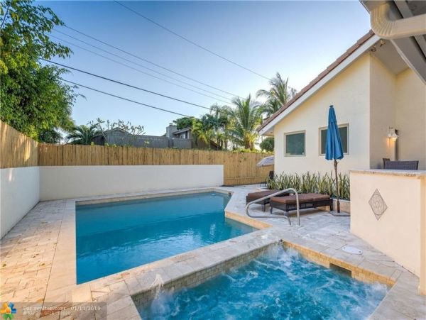 Pompano Beach Home 987023