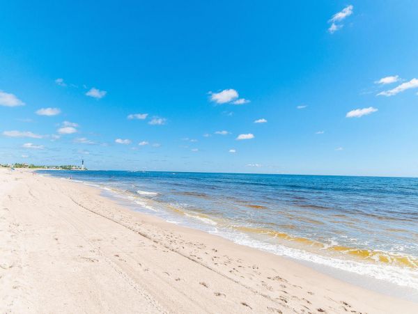 Pompano Beach Home 987023