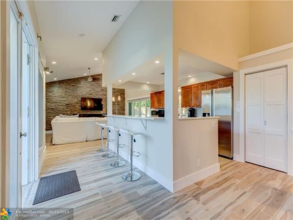 Pompano Beach Home 987023