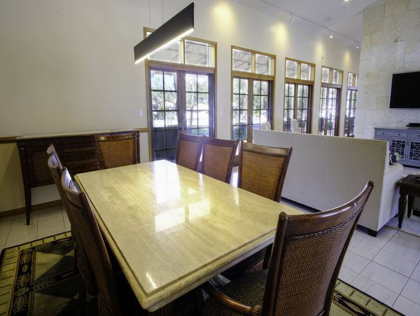 Fort Lauderdale Home 987026