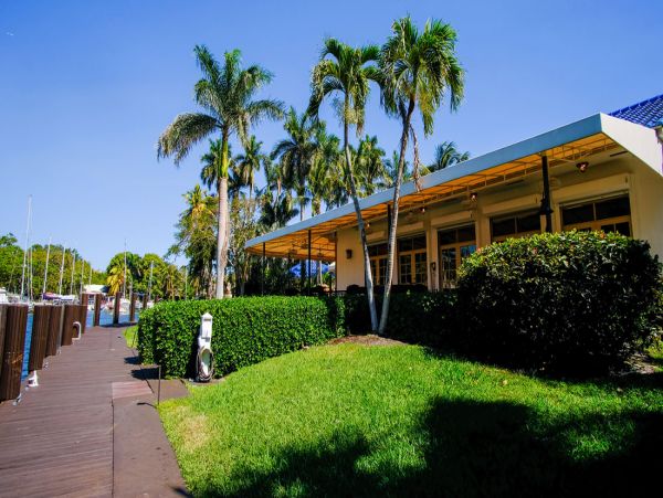 Fort Lauderdale Home 987026