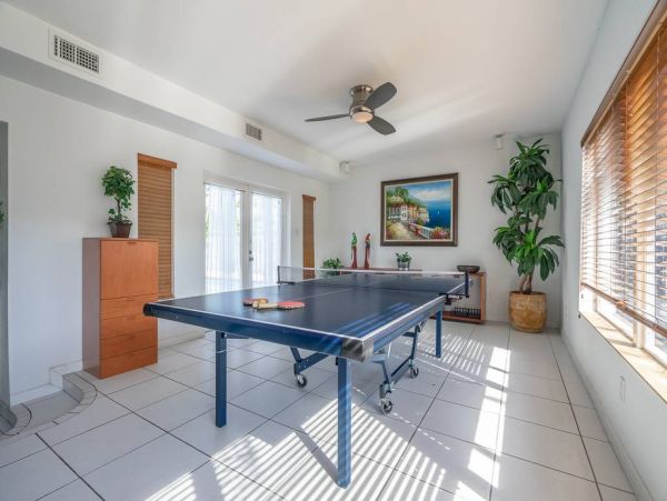 Fort Lauderdale Home 987028
