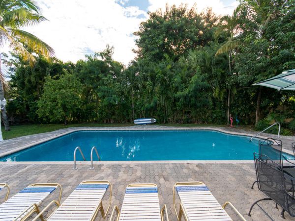 Fort Lauderdale Home 987034