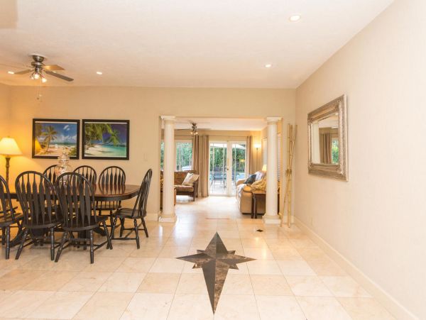 Fort Lauderdale Home 987034