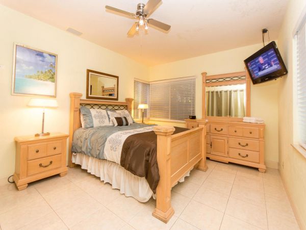 Fort Lauderdale Home 987034