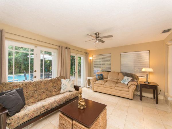 Fort Lauderdale Home 987034